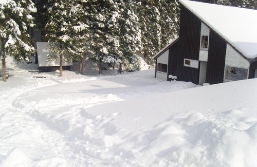 Untervalme Resort | Holiday park- Biberbau