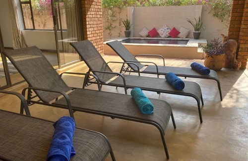 Victoria Falls House | Holiday Rental Home in Victoria Falls