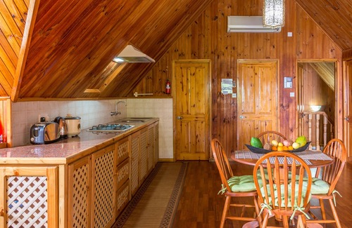 Anse Royale House | Holiday Retreat- 3 minutes to Beaches