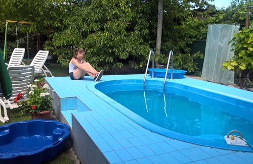 Keszthely Apartment | Holiday room with pool and air conditioning