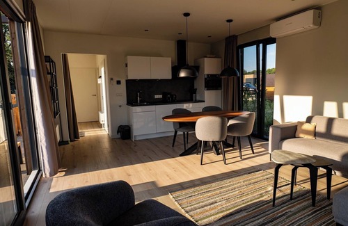 Lattrop Villa | Holiday villa Amalia 4 with dog fence, sauna, and hot tub