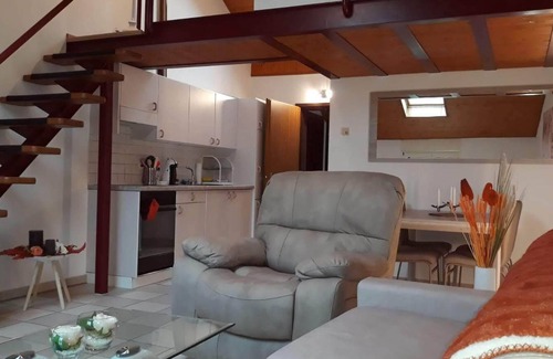 Quartino Apartment | HOLIDAYS HOMES IL FOLLETTO