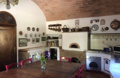 Orciano Pisano Villa | Holidays in an 18th century Tuscan villa with swimming pool