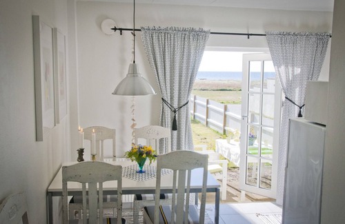 Lerberget House | Holidays in an old fishing village 75 meters from the west coast beach