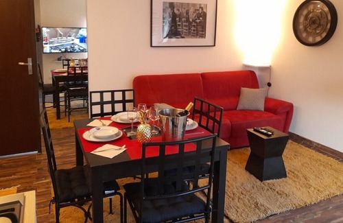 Quartier Atlantis Apartment | Holidays in Paris, EIFFEL Apartment Confort & Relax