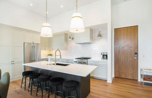 Holland House | Holland Loft