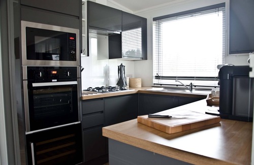Acomb Apartment | Hollicarrs - Honeycomb Lodge