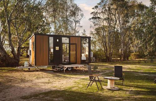 Laharum House | Hollow Mountain Getaway 2 by Tiny Away
