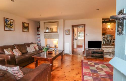 Winster House | Holly Cottage