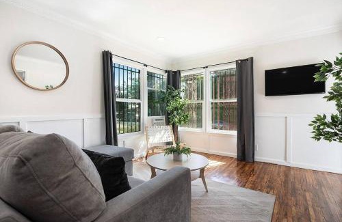 The Flats Apartment | Hollywood Haven Updated 1BR Apt near Sunset Blvd