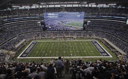 North Arlington Apartment | Hollywood House of Luxe ATT Stadium