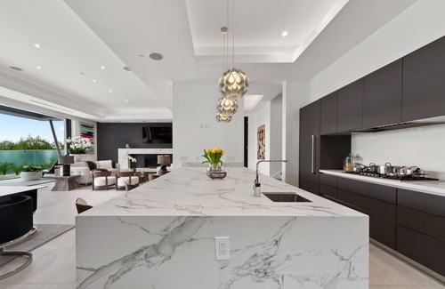 Los Feliz House | Hollywood/Los feliz Brand New House