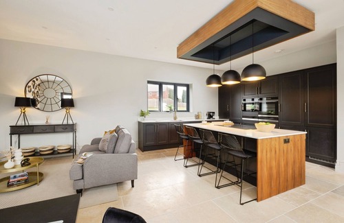 Hereford Cottage | HOLMER HOUSE FARM, pet friendly, luxury holiday cottage in Hereford