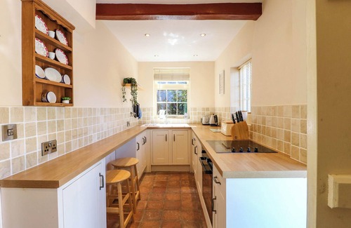 Halam Cottage | HOLMHURST, family friendly, character holiday cottage in Southwell