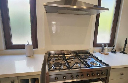 Cachagua House | HOM | Casa con Piscina y Parrilla Casapueblo 8PAX