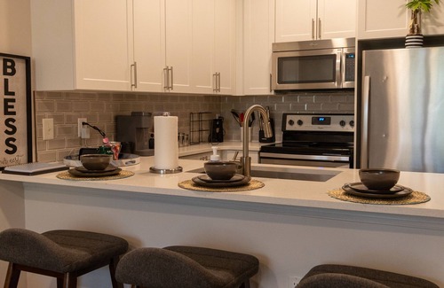 Charlotte Apartment | Home Away From Home.Cozy 1-bedroom with WiFi, AC in charming Uptown Charlotte.