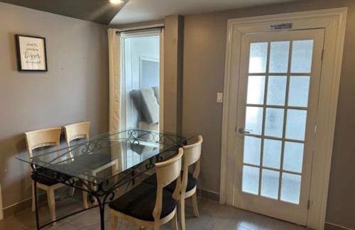 Downtown Niagara Falls House | Home Away From Home 2bd