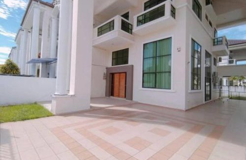 Lutong House | Home away from home