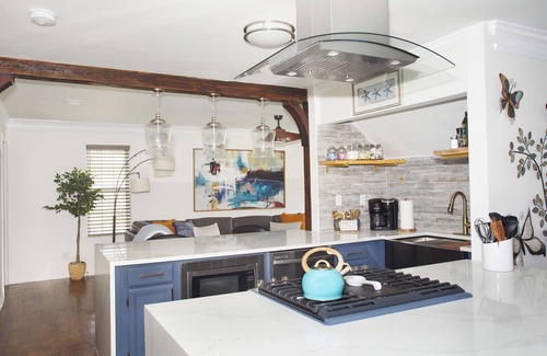 Johns Creek House | Home Away From Home! Johns Creek, 4BD, Sleeps 8, Chef's Kitchen, Office, Garage!