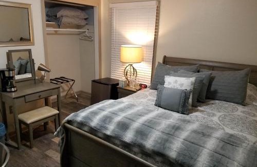 Idyle Hour Acres House | Home Away From Home