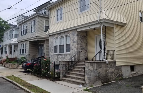 Weequahic House | Home away from Home