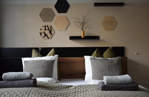 Landeck Apartment | home B29