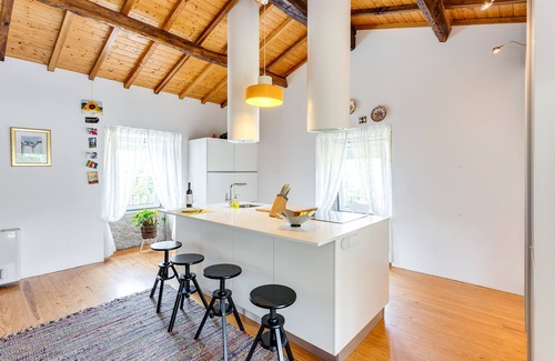 Penafiel Cottage | Home, by Julieta - in front of Penafiel City Park - Porto