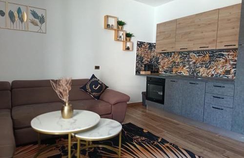 Oleggio Apartment | Home Faty Fleur J&F