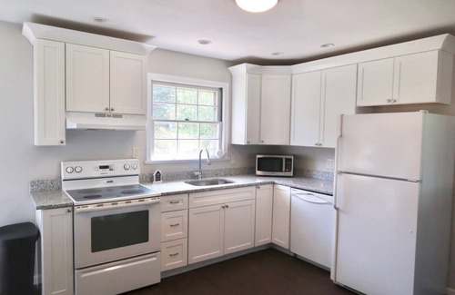East Texas House | Home in Allentown | Dorney Park | 3 Bedroom