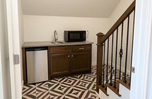 Tulsa House | Home in Desirable Sunset Hills