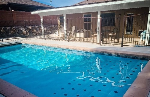 Hurricane House | Home near Zion - Private Pool and Hot Tub!