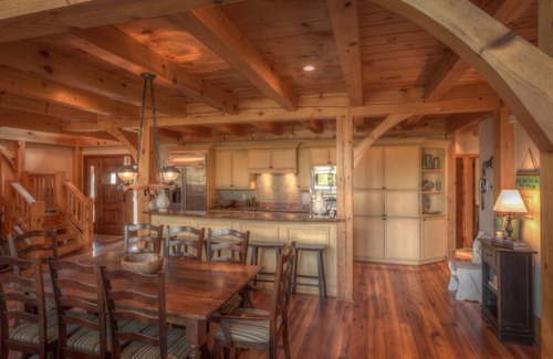 The Arbor House | Home on the shores of Lake James in Gated Arbors Community