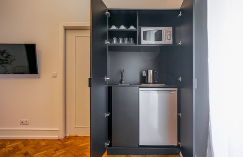 Alto do Pina Apartment | Home Out 1E - 5 Bedroom Apartament with Parking