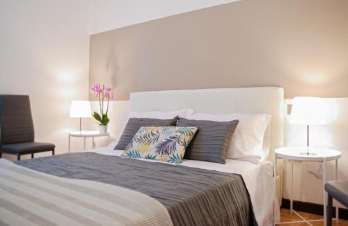 Milano 3 Apartment | Home & Pet - Fiori