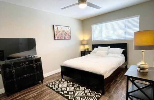 New Papago Parkway House | Home Sweet Scottsdale - Heated 85° Pool, Updated!