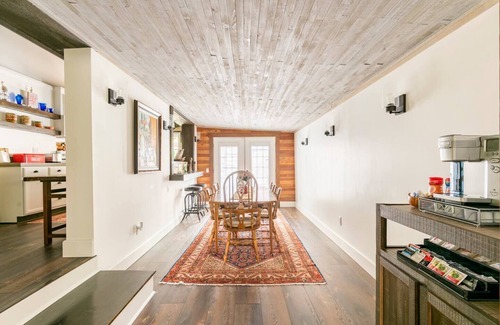 Monteagle House | Home with Historic Charm and Great Location