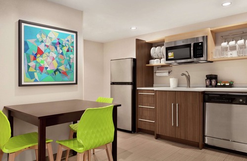 Hillandale Hotel | Home2 Suites by Hilton Silver Spring