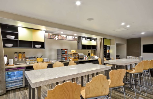 Old East Dallas Hotel | Home2 Suites by Hilton Dallas Downtown at Baylor Scott & White