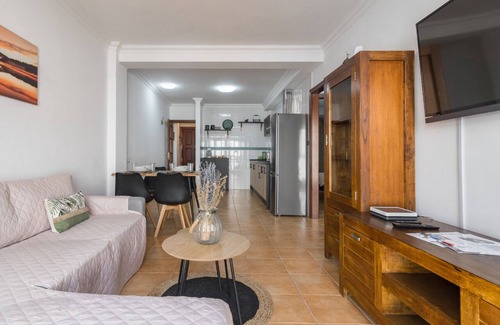 Sardina Apartment | Home2Book Sunny Getaway & Pool in Playa de Sardina