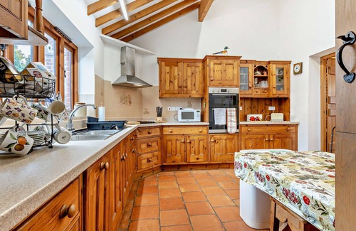 East Dereham House | Homelands - Litcham - Four Bedroom House, Sleeps 8