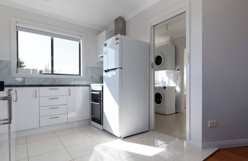 Riverside Apartment | Homely Hideaway with Parking & WiFi