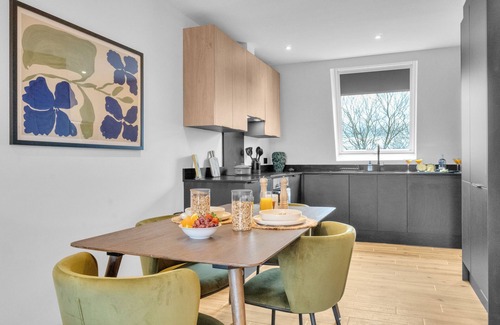 North Finchley Apartment | homely - North London Penthouse Finchley