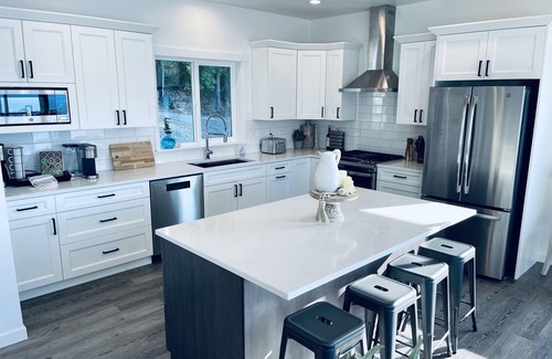 Belfair House | Homeport- Luxury Waterfront Home w/Hot Tub and Game Room