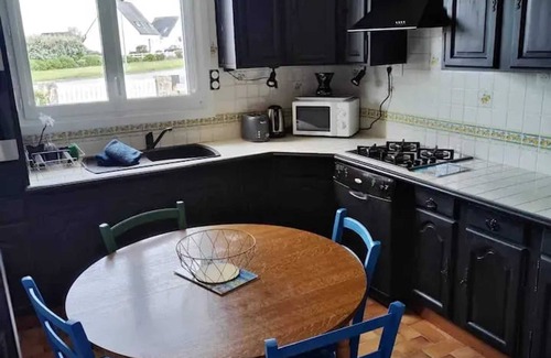 Guisseny House | Homerez - 4-Bedroom House in Guissény