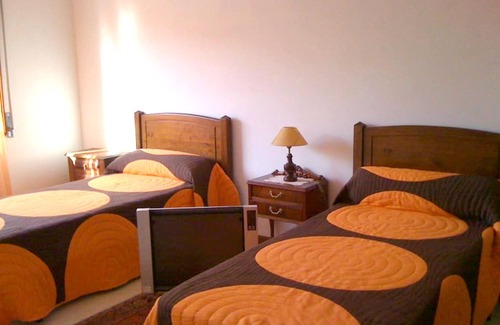 Pacos De Ferreira Apartment | Homerez - Amazing appartement for 6 ppl. with balcony at Paços de Ferreira