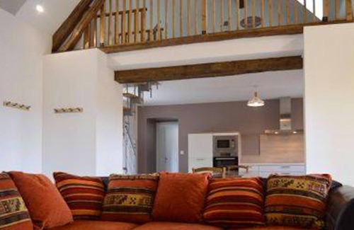 Saint-Pierre-de-Lamps House | Homerez - Amazing house for 12 ppl. with jacuzzi, spa and garden at Levroux