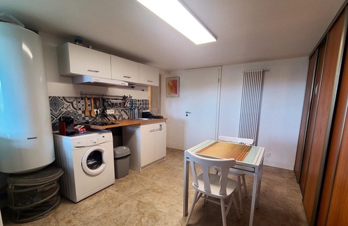 Villers-les-Nancy Apartment | Homerez - Apartement for 4 ppl. with garden and terrace at Villers-lès-Nancy