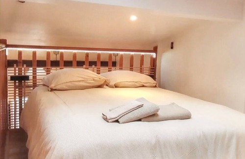 Levallois-Perret Apartment | Homerez - Apartment in Levallois-Perret