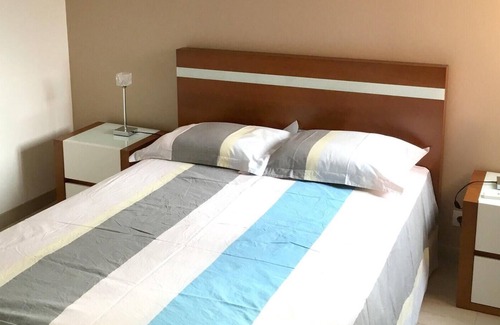 Bagnolet Apartment | Homerez - Apartment in Bagnolet