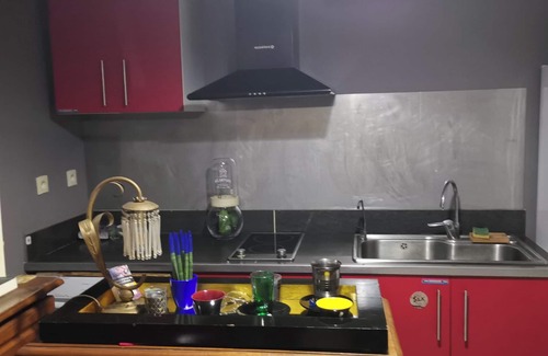 Piton Saint-Leu Apartment | Homerez - Apartment in Saint-Leu, sea view